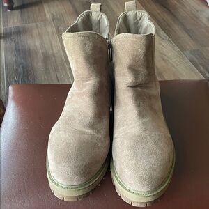 Unilady Chelsea Ankle Boots 1" Heel 9